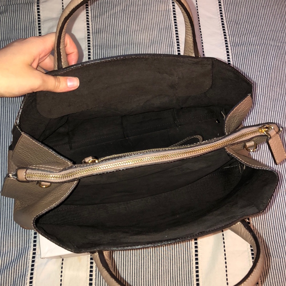 IACUCCI Premium Leather Bag - Picture 4 of 8